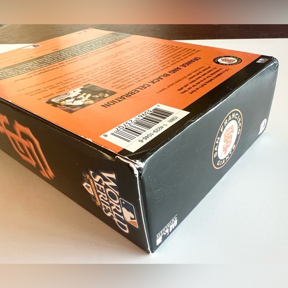SF Giants 2010 World Series DVDs Set - Picture 6 of 8